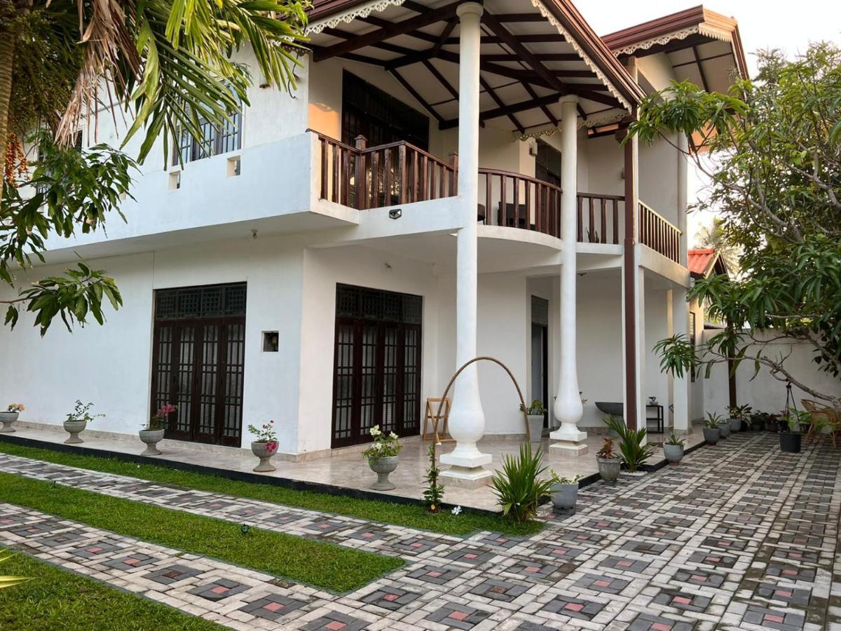 Ja-Elas French Touch Bed and Breakfast Exterior foto