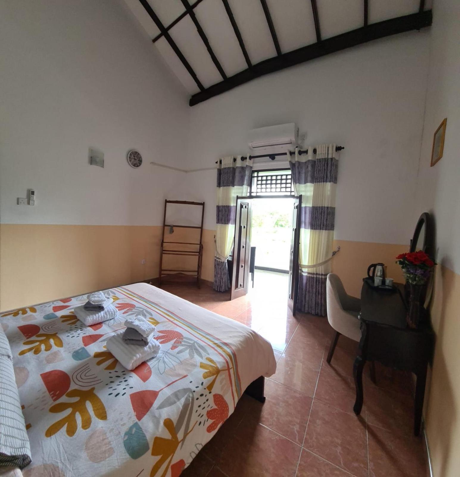 Ja-Elas French Touch Bed and Breakfast Habitación foto
